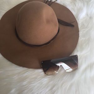 Women’s sunglasses